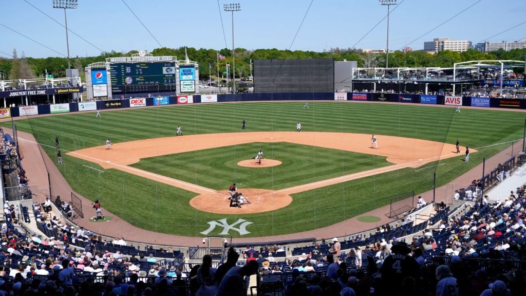 Rays to playoff host at steinbrenner field