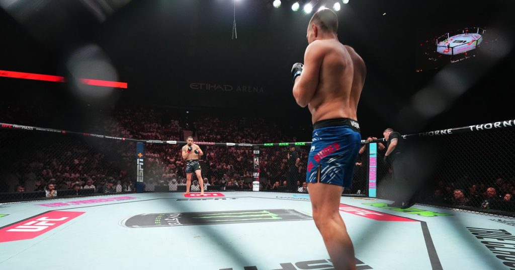 Ufc abu dhabi recap: whittaker vs. de ridder highlights