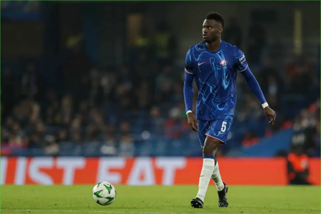 Chelsea defender committed to staying amid marseille interest