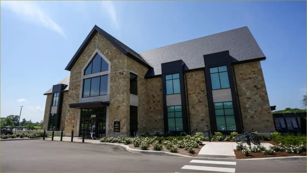 Discover the latest treasure: pete dye golf clubhouse at purdue