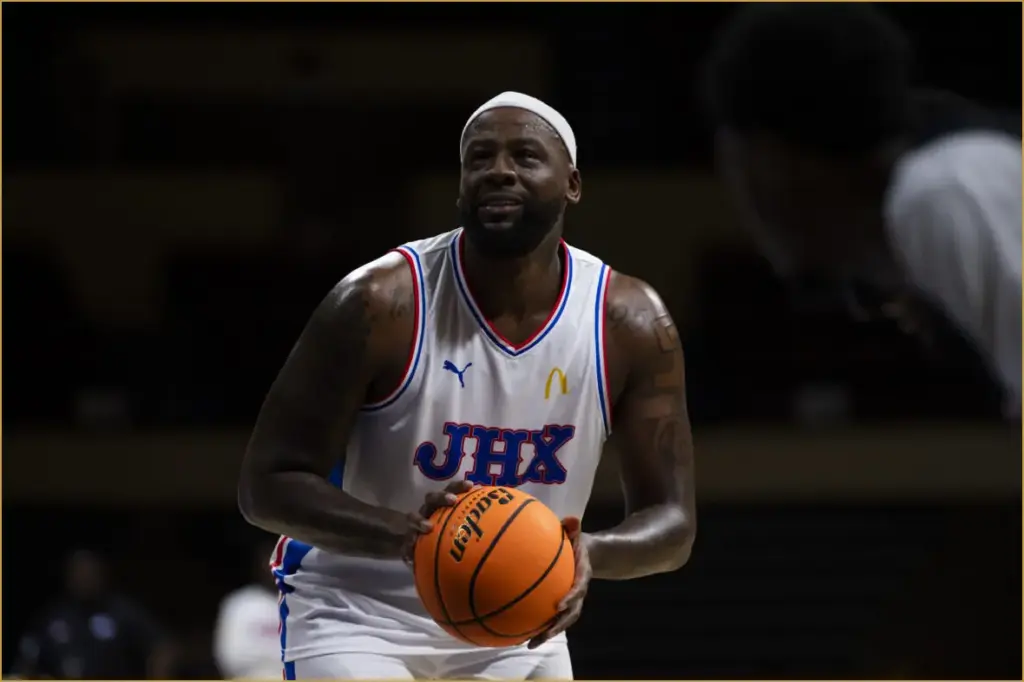 Forwards shine in jhx hoops' first round victory over offdahook