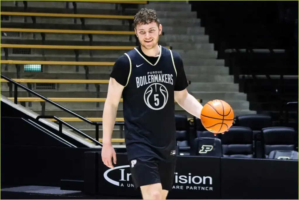 Murph’s Journey: From Transfer Portal to the Thrill of Mackey Arena Murph's journey: from transfer portal to the thrill of mackey