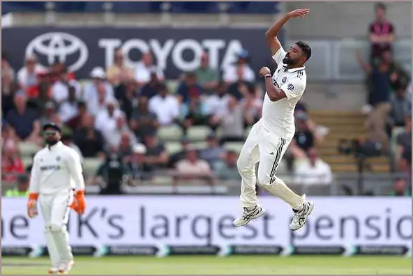 Siraj Propels India Forward After Brook-Smith’s Epic Partnership Siraj propels india forward after brook smith's epic partnership