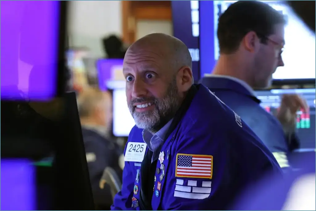 Wall street strategists warn on recent stock market records