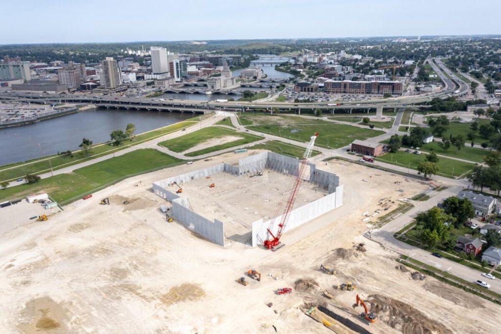 Cedar crossing casino building momentum with local iowa resources