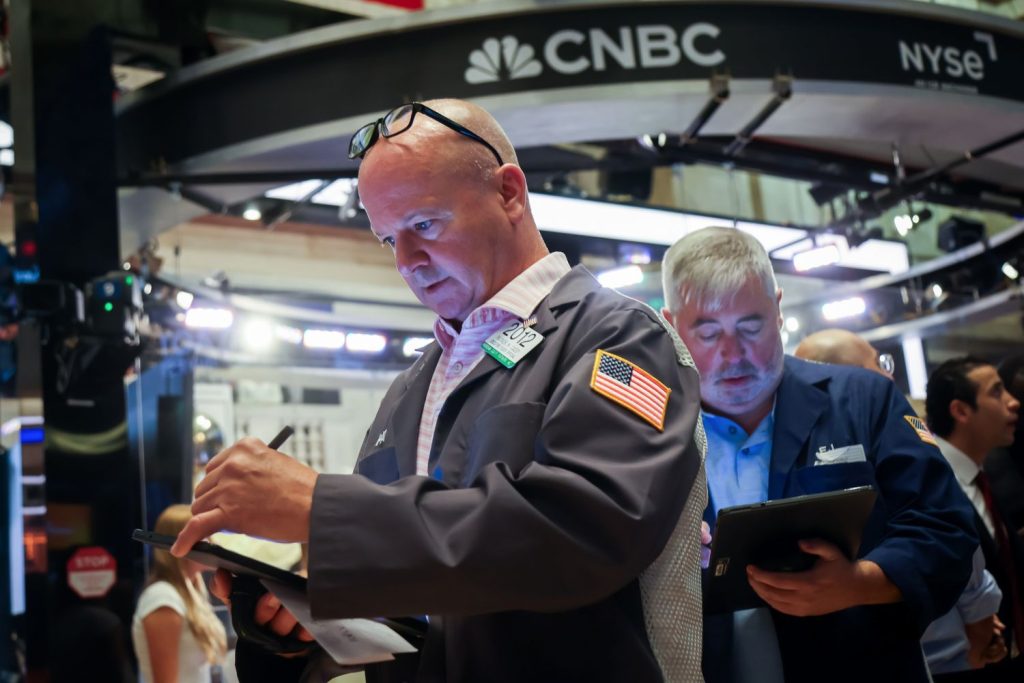 Dow reaches all time high as s&p 500 and nasdaq dip;