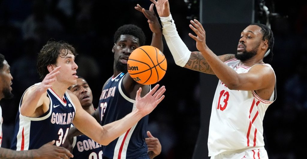 Frontcourt depth: key to gonzaga's march success