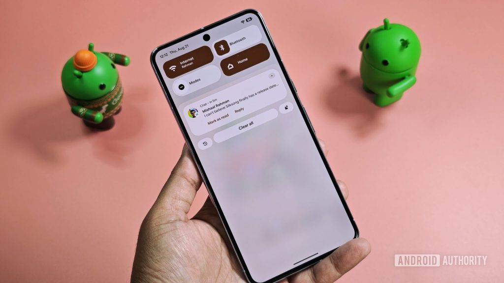 Google's new android redesign offers easy blur control