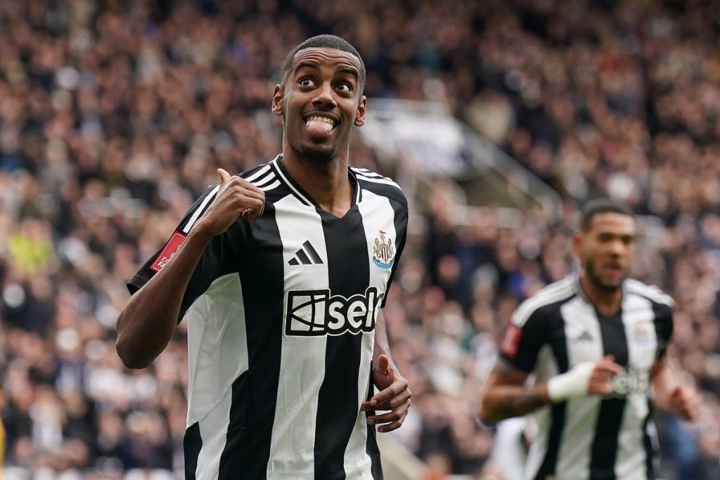 Liverpool eyes breakthroughs with isak and guehi as hincapie moves