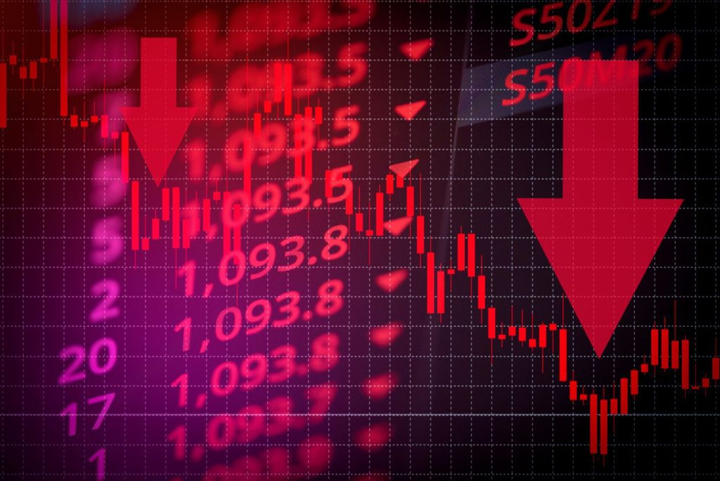 Tech shares decline, pressuring overall market