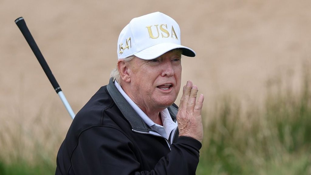Trump faces cheating allegations on the golf course again