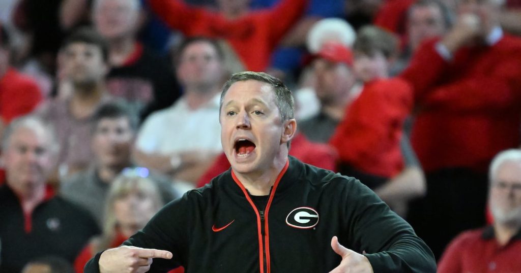 Uga basketball opens exhibition season against georgia state in atlanta