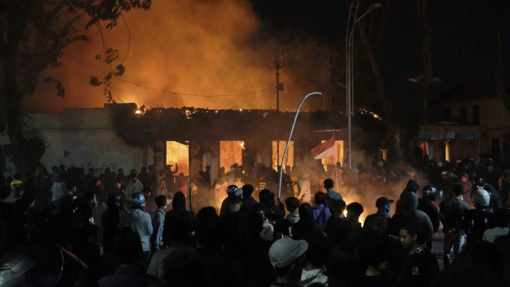 Violence erupts in indonesia: parliament building torched, three lives lost