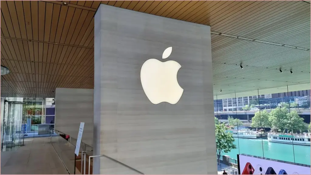 Apple unintentionally reveals upcoming product lineup