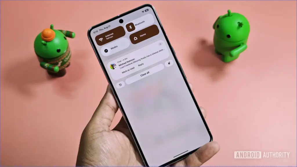 Google's new android redesign offers easy blur control
