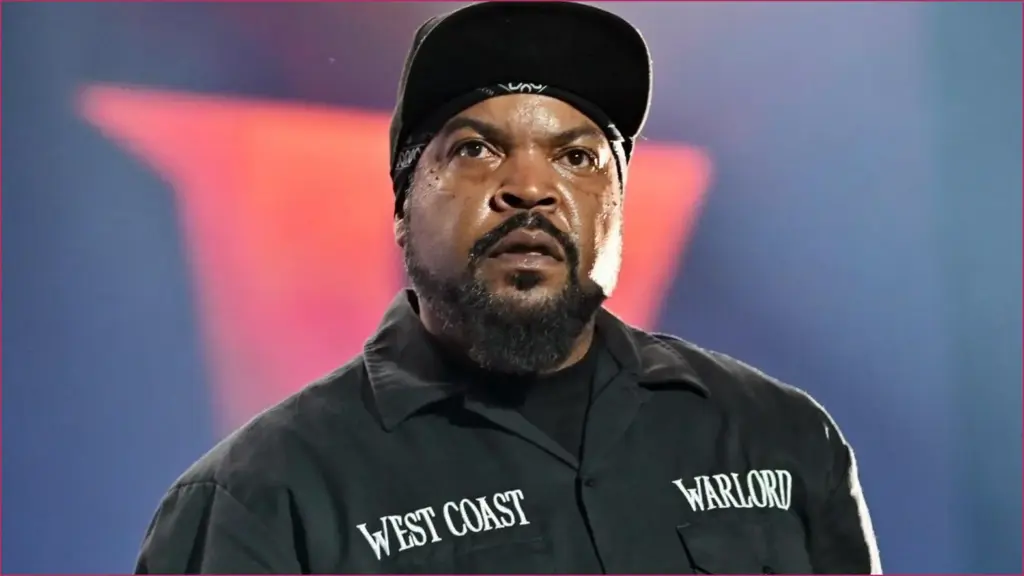 Ice cube's war of the worlds earns a stunning 0%