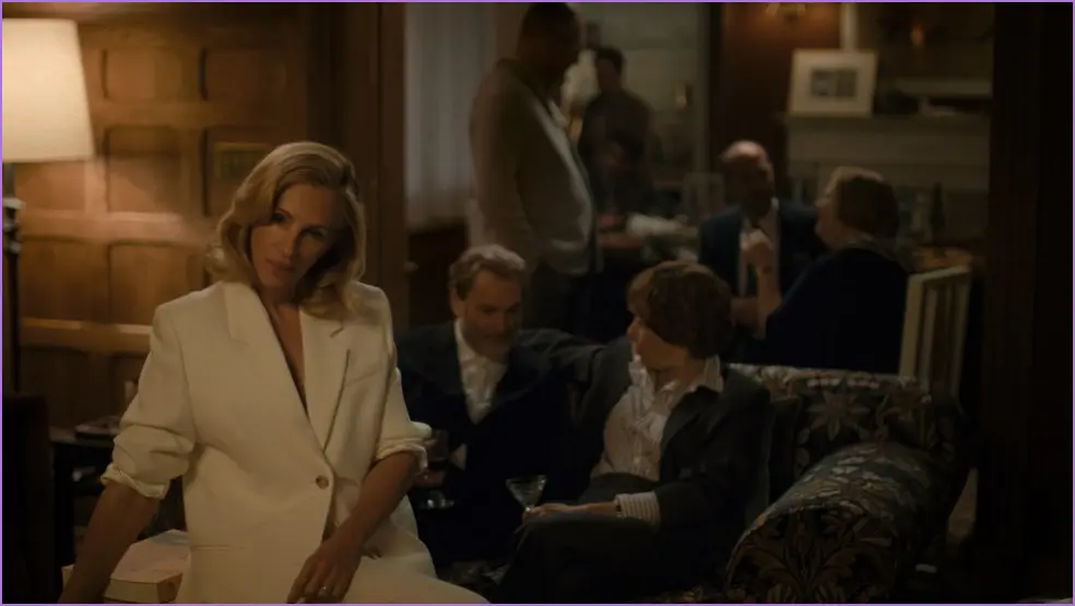 Julia Roberts Delivers an Unforgettable Performance in After the Hunt Julia roberts delivers an unforgettable performance in after the hunt
