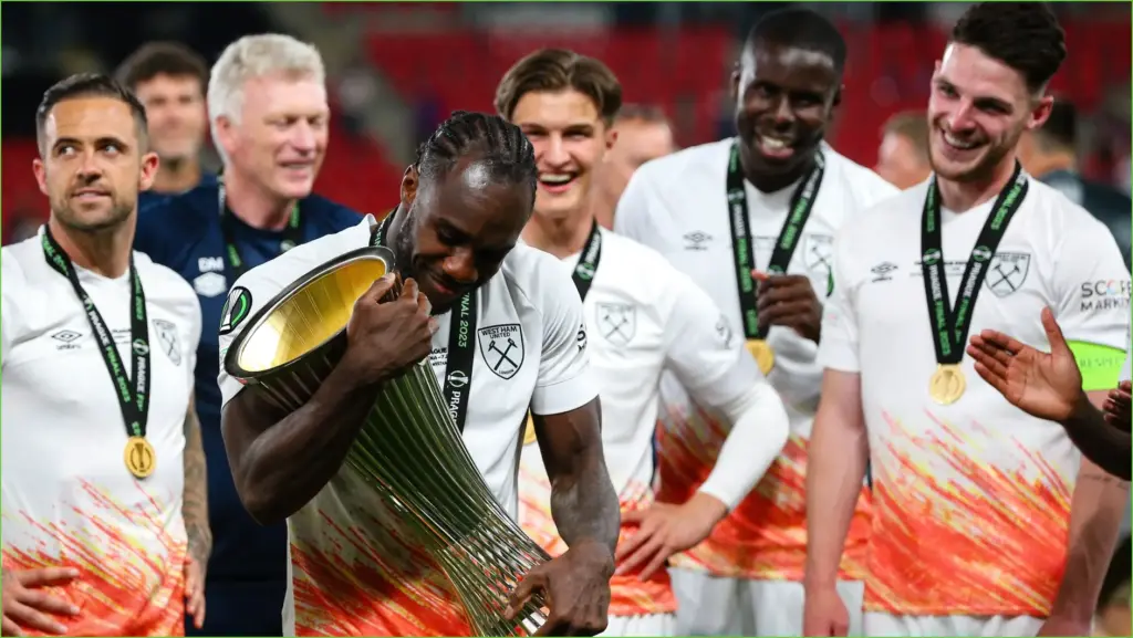 Michail antonio shares future plans and supports callum wilson amid