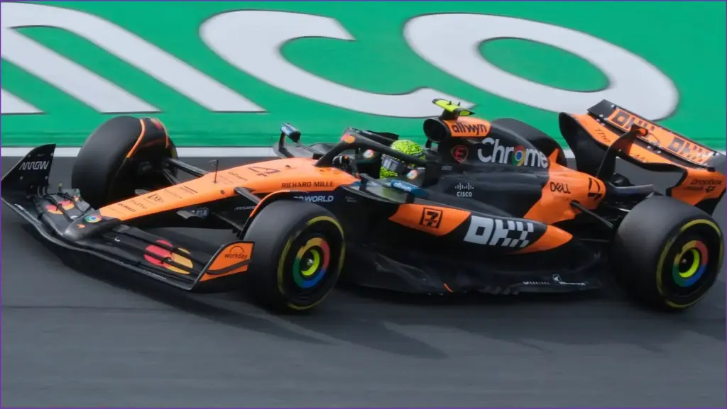 Norris Dominates Zandvoort Practice as Verstappen Gets Stuck in Gravel Norris dominates zandvoort practice as verstappen gets stuck in gravel