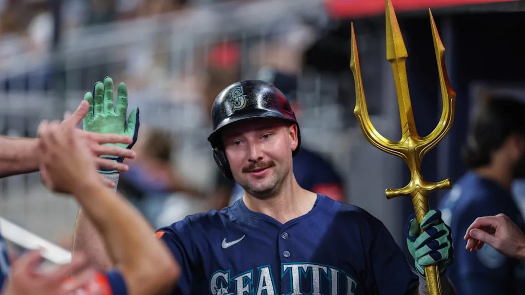 Cal raleigh hits milestone as playoff race intensifies