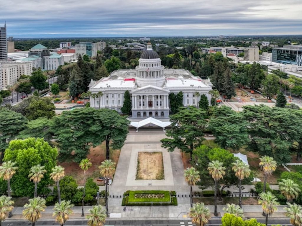 California casino ban bill moves closer to senate vote