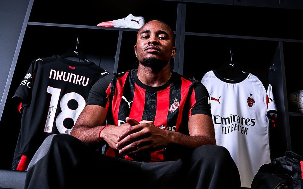 Comprehensive player insights: stats, transfer ratings, and scouting analysis