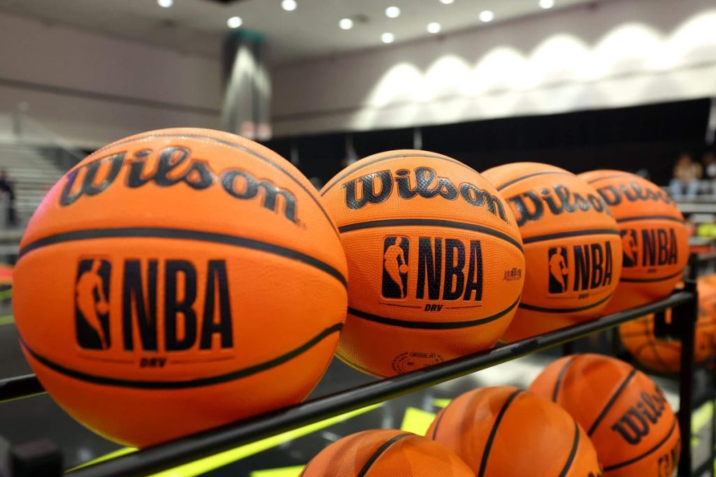 Gameplay enhancements: authentic moves and drive and kick mechanics shine in nba