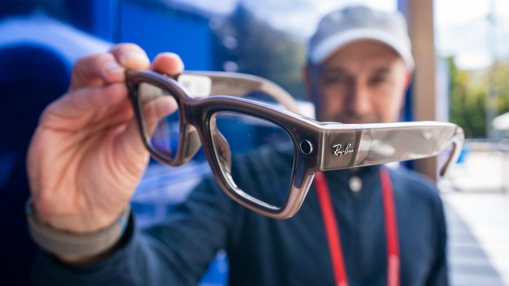 Highlights from meta connect 2025: ray ban displays and oakley vanguard