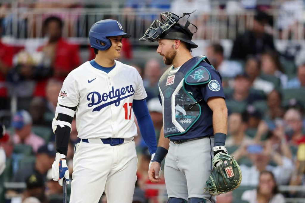 Impact of cy young and mvp winners on mlb playoff