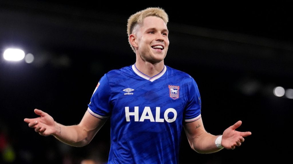 Ipswich dominates sheffield united with a stunning 5 0 victory