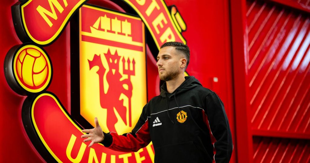 Man united's early manchester derby insights: diogo dalot injury replacement