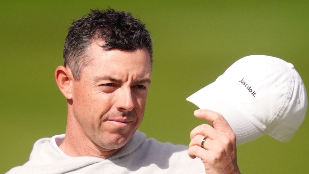 Rory mcilroy's late misstep dims hopes at bmw pga championship