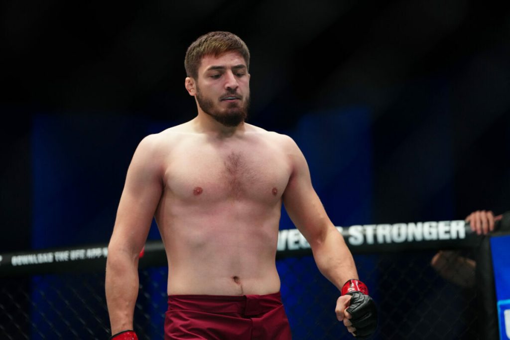 September kicks off with thrilling mma action at dwcs 80