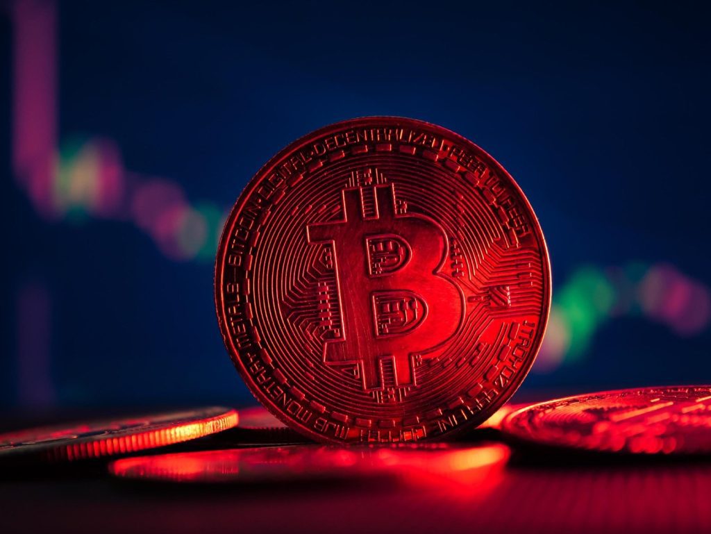 Top crypto to invest in: bitcoin's $117k forecast and $3b