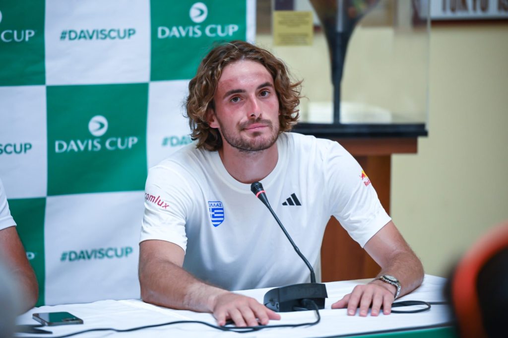 Tsitsipas updates on fitness for davis cup amid injury doubts