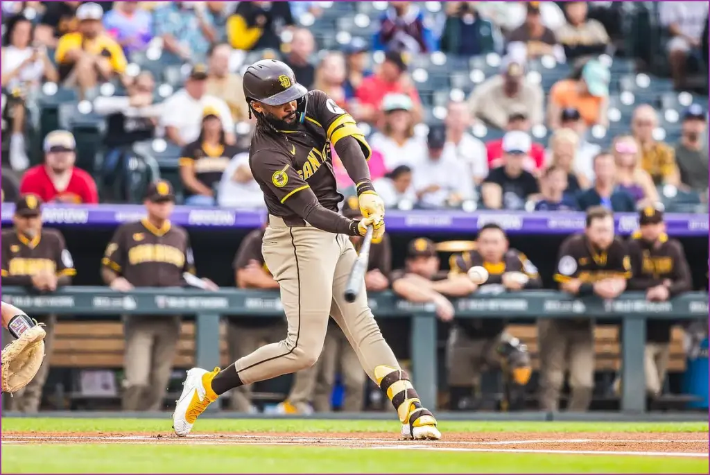Bats roar back to end losing streak as pros debut
