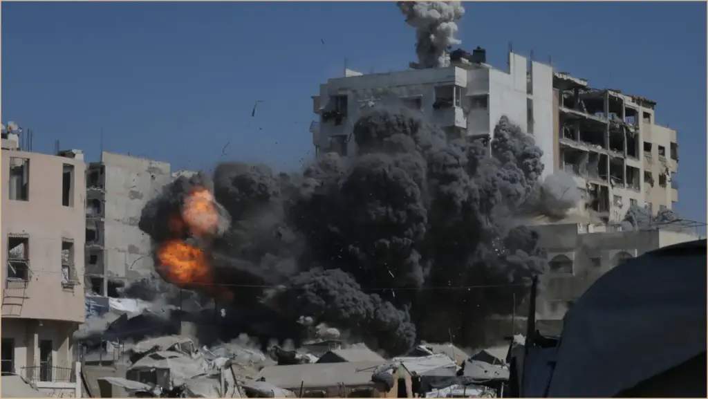 Israel Intensifies Strikes on Gaza City, Casualties Rise to 32 According to Hospital Reports Israel intensifies strikes on gaza city, casualties rise to 32