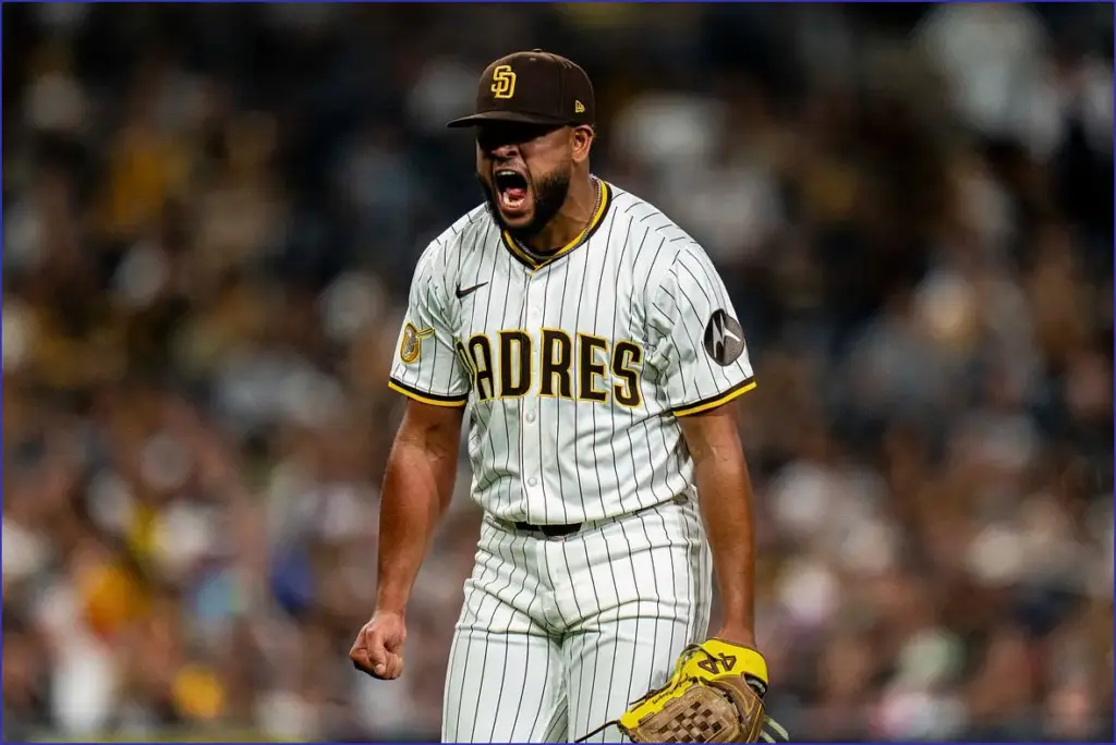 Padres thrive with vásquez on the mound: highlights on players