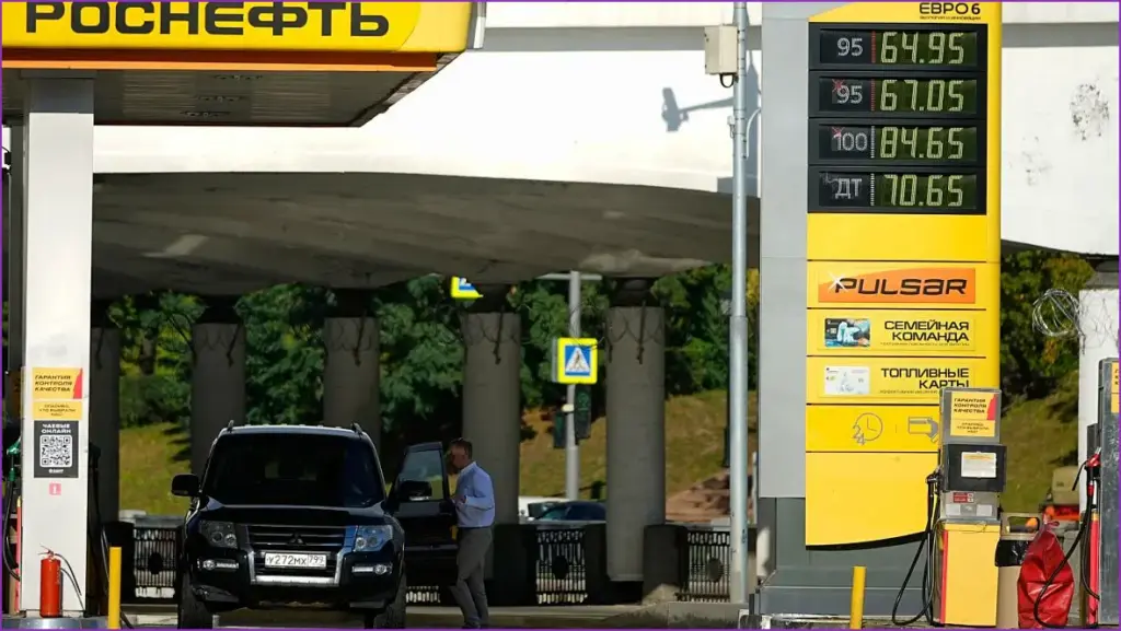Ukraine hits the mark with strikes on russian oil industry,