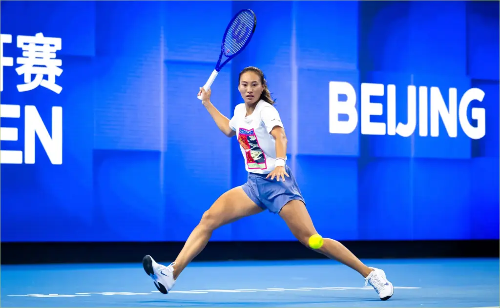 Zheng makes comeback alongside mboko and tauson
