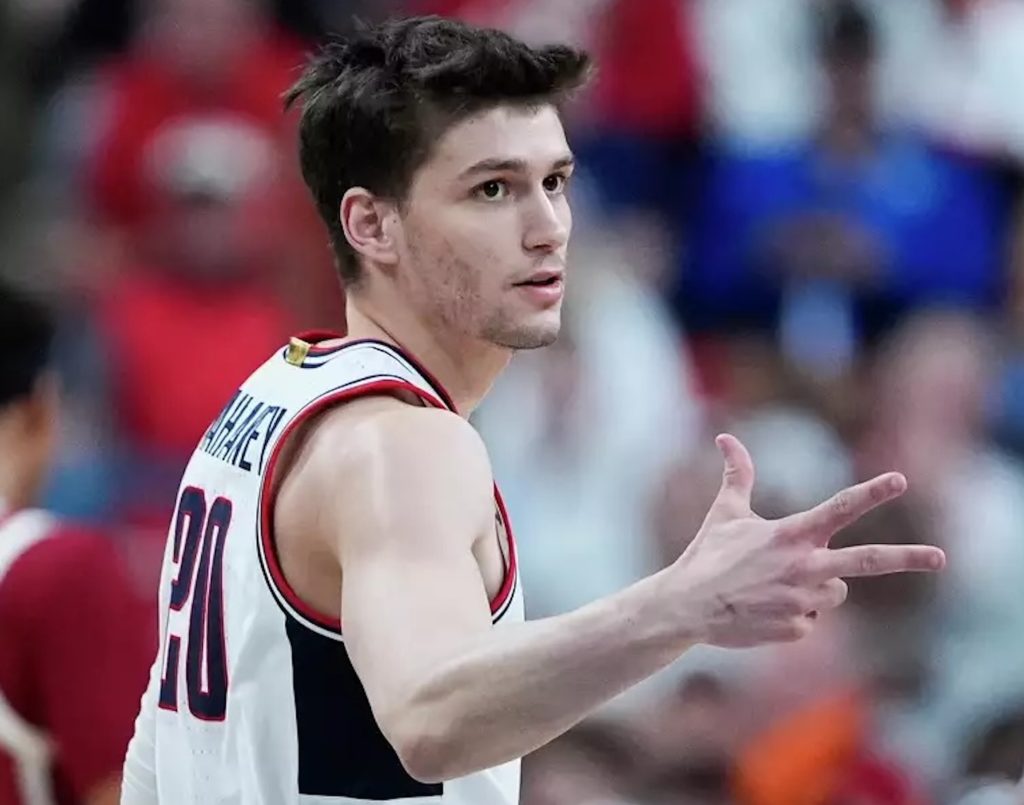 Aidan mahaney finds success at ucsb basketball in his third