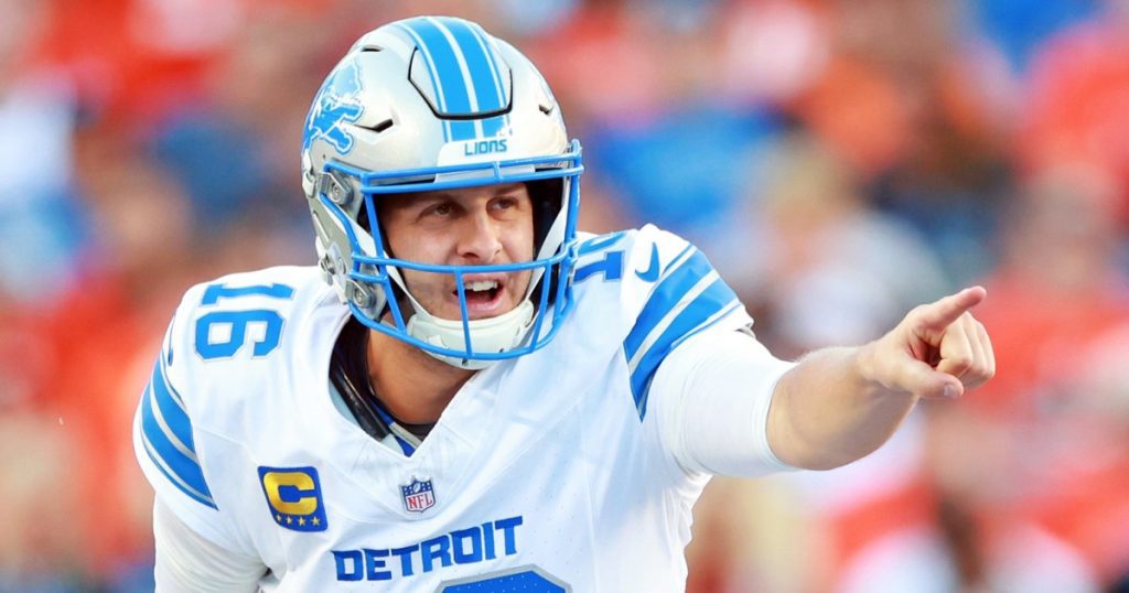 Detroit stays strong as super bowl hopefuls waver