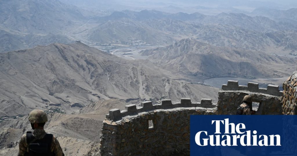 Intense fighting breaks out at pakistan afghanistan border
