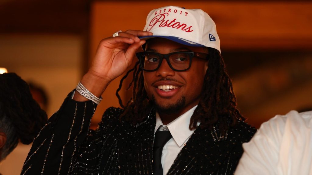Six standout vfls featured on nba opening day rosters