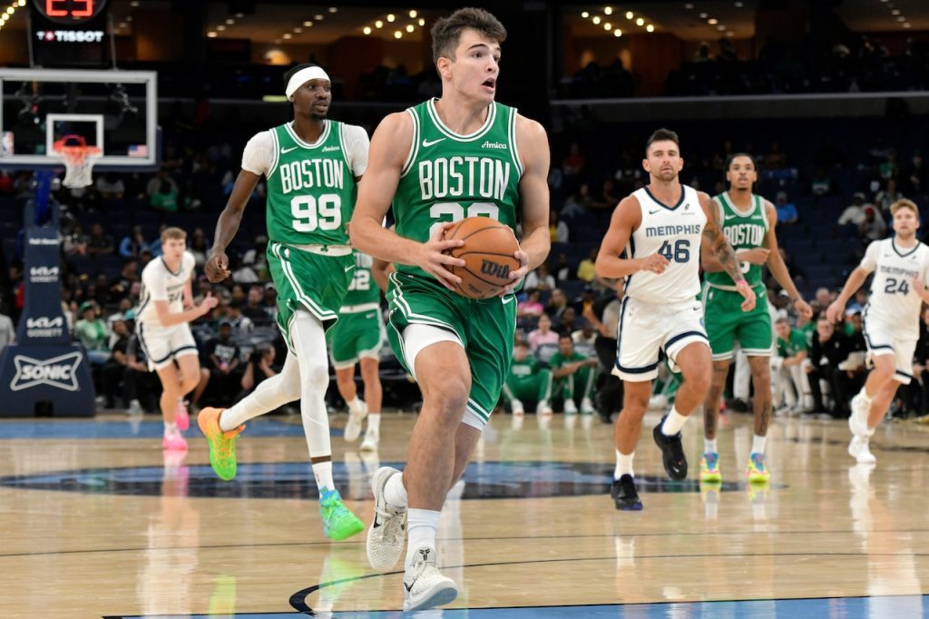 Surprising bench stars shine as season kicks off