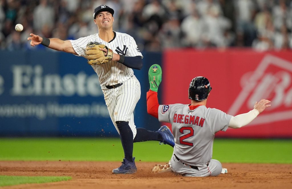 Where to catch red sox vs. yankees for free after