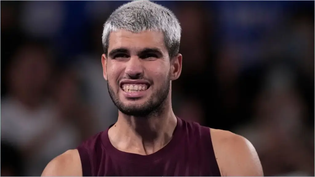 Carlos alcaraz dominates taylor fritz to capture japan open title
