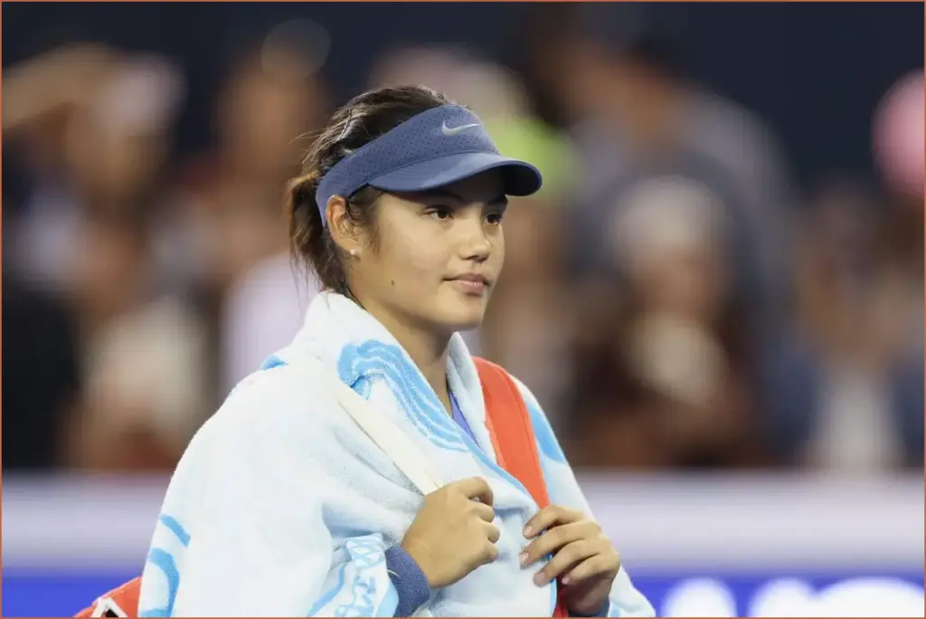 Emma Raducanu Rounds Off Tennis Season with Coach Francisco Roig Through 2026 Emma raducanu rounds off tennis season with coach francisco roig