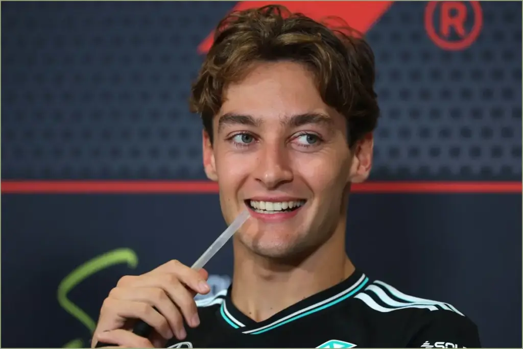 George russell signs extension with mercedes f1 for 2026 season