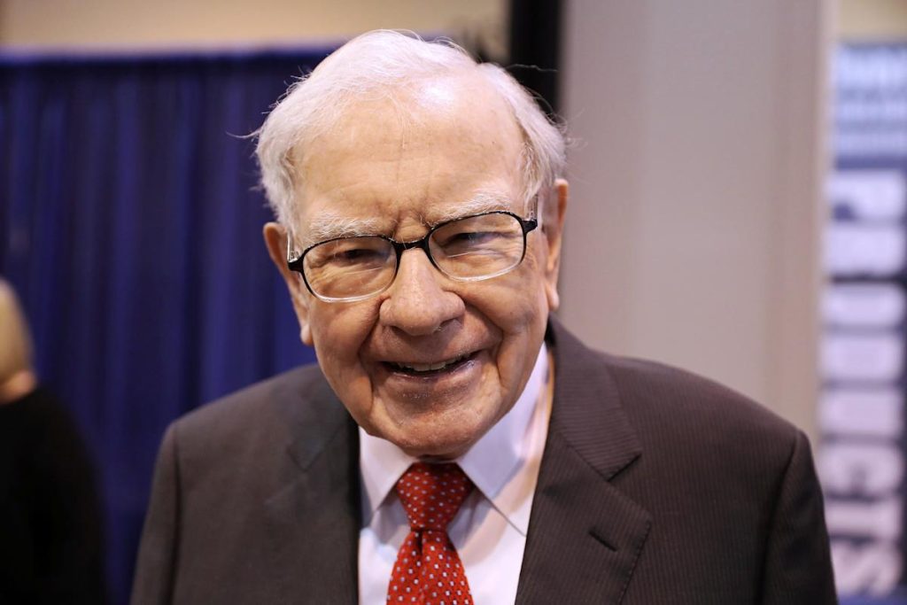 Berkshire hathaway sees profit growth as buffett readies for transition;